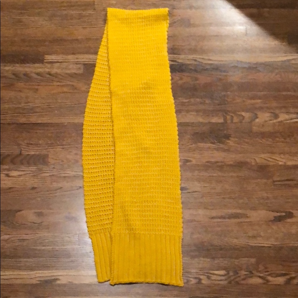 Banana Republic Mustard Yellow Knit Scarf
